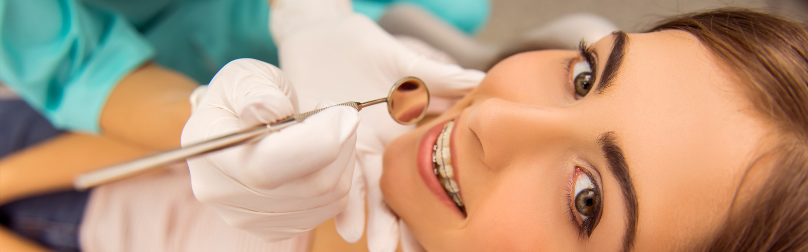 Overcoming Swollen Gums: A Comprehensive Guide To Managing Gum Inflammation With Braces.
